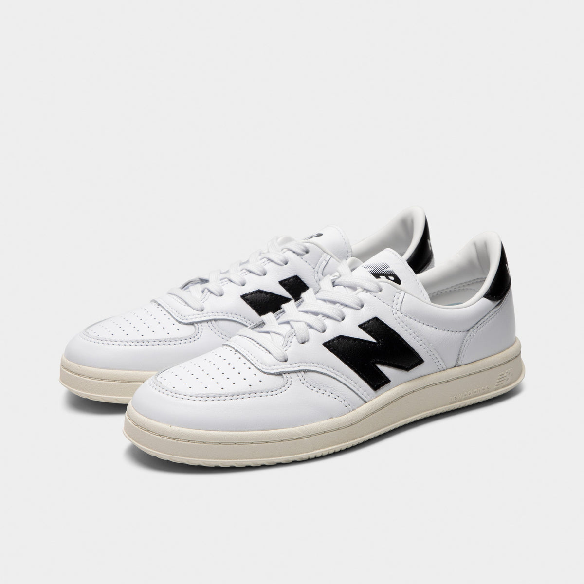 New Balance T500 White / Black Sneakers - Product view 2