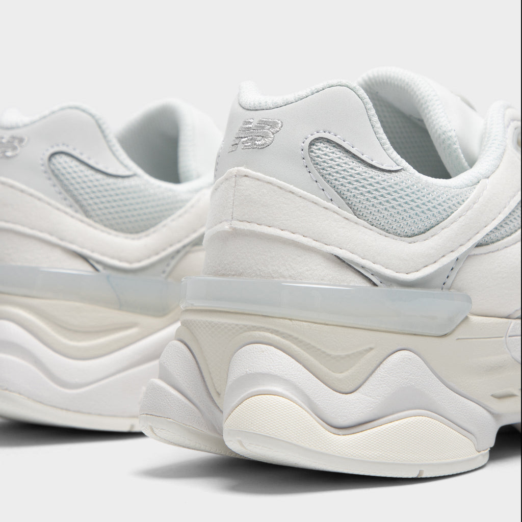 New Balance Kids' 9060 Sneakers - White / White - Product view 3
