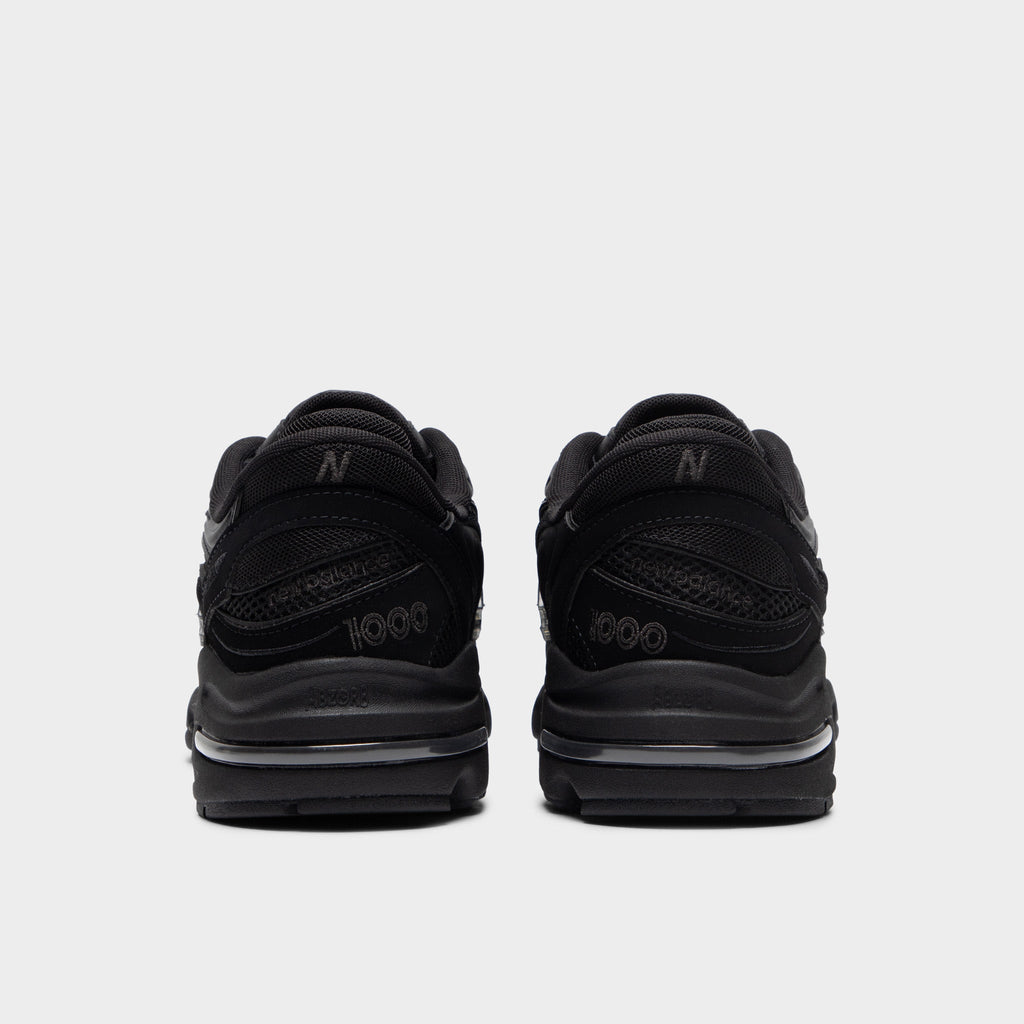 New Balance M1000 Black / Black Sneakers - Product view 4