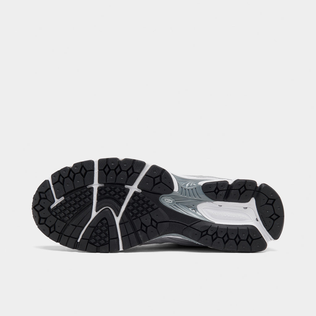 New Balance M2002 Steel / Orca Sneakers - Product view 6