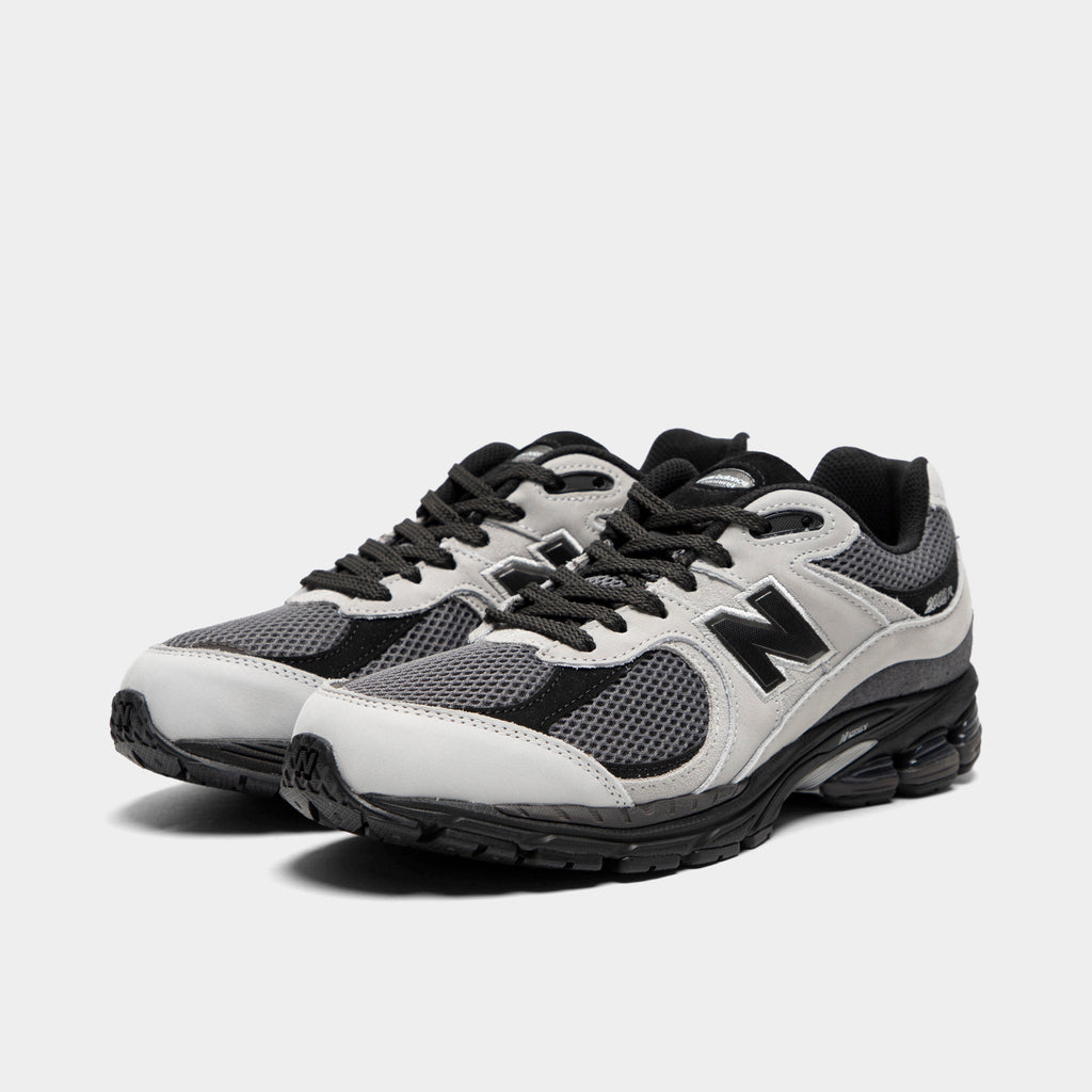 New Balance 2002R Sneakers - Grey / Black - Product view 2