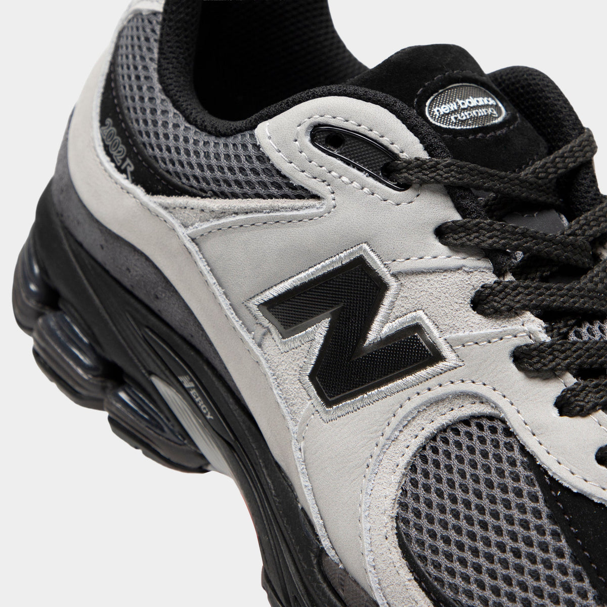New Balance 2002R Sneakers - Grey / Black - Product view 3