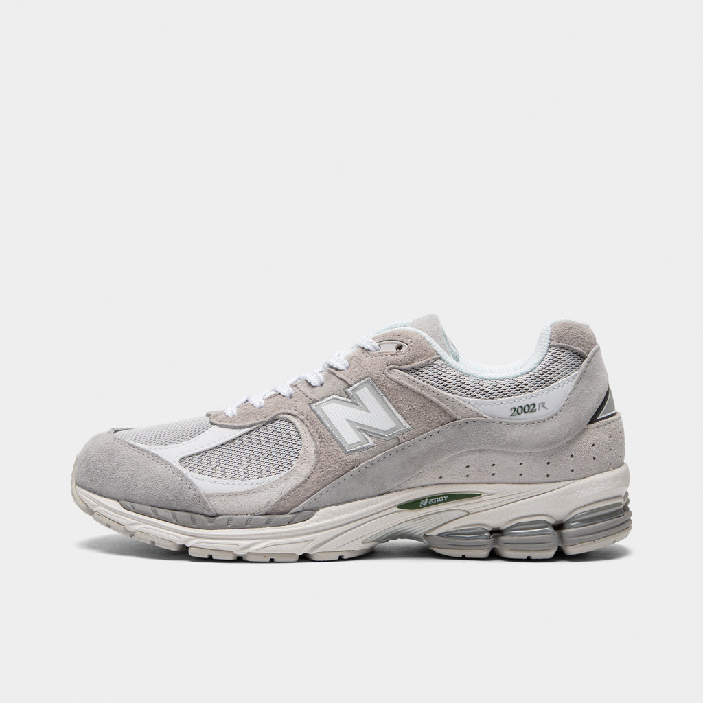 New Balance 2002R Sneakers - Black / White - Product view 1