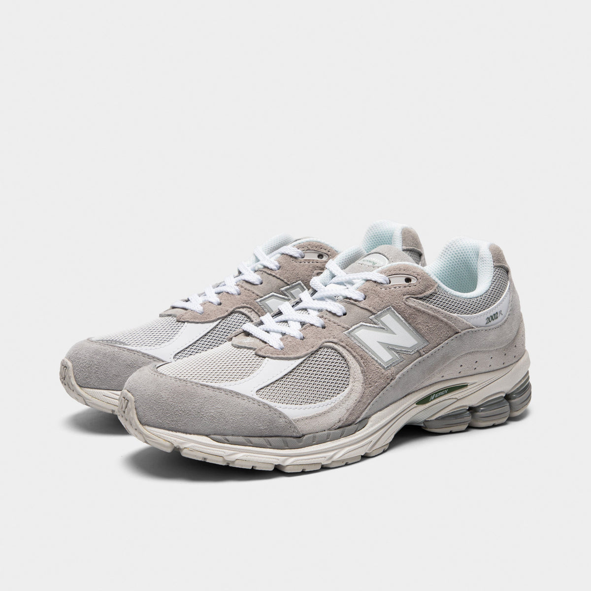 New Balance 2002R Sneakers - Black / White - Product view 2