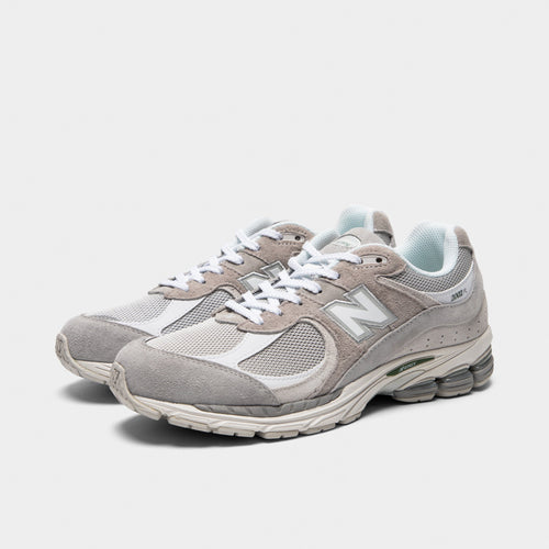 New Balance 2002R Sneakers - Black / White - Product view 2