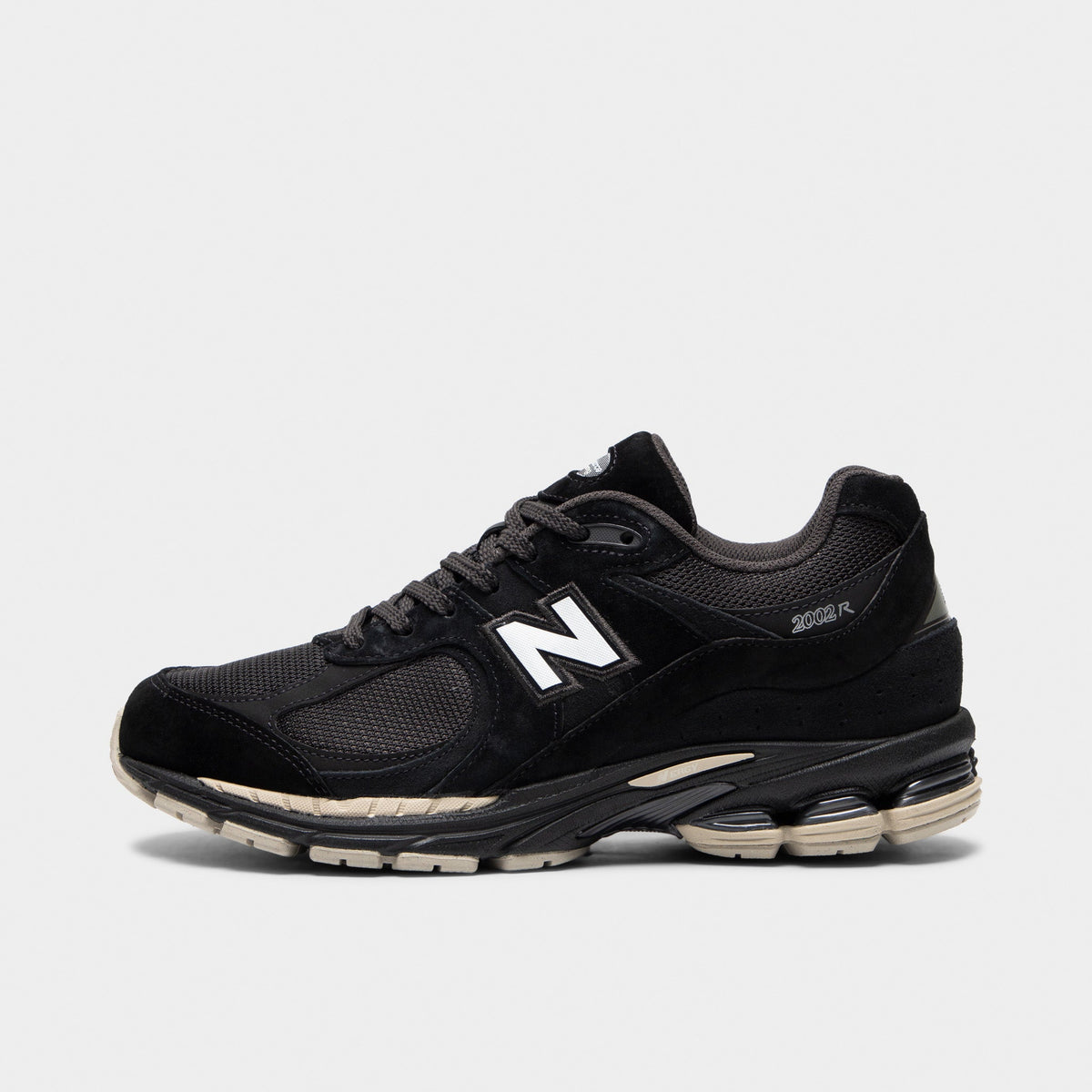New Balance 2002 Sneakers - Black / Oat - Product view 1