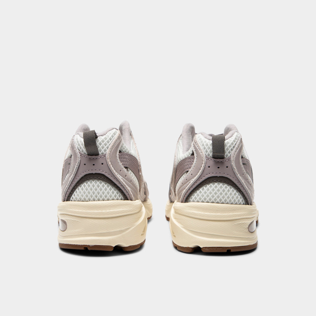 New Balance 530 Sneakers - Grey Matter / Truffle Salt - Product view 4