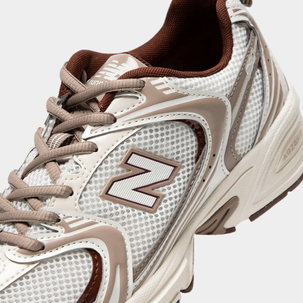 New Balance 530 Sneakers - Sea Salt / Driftwood - Product view 3