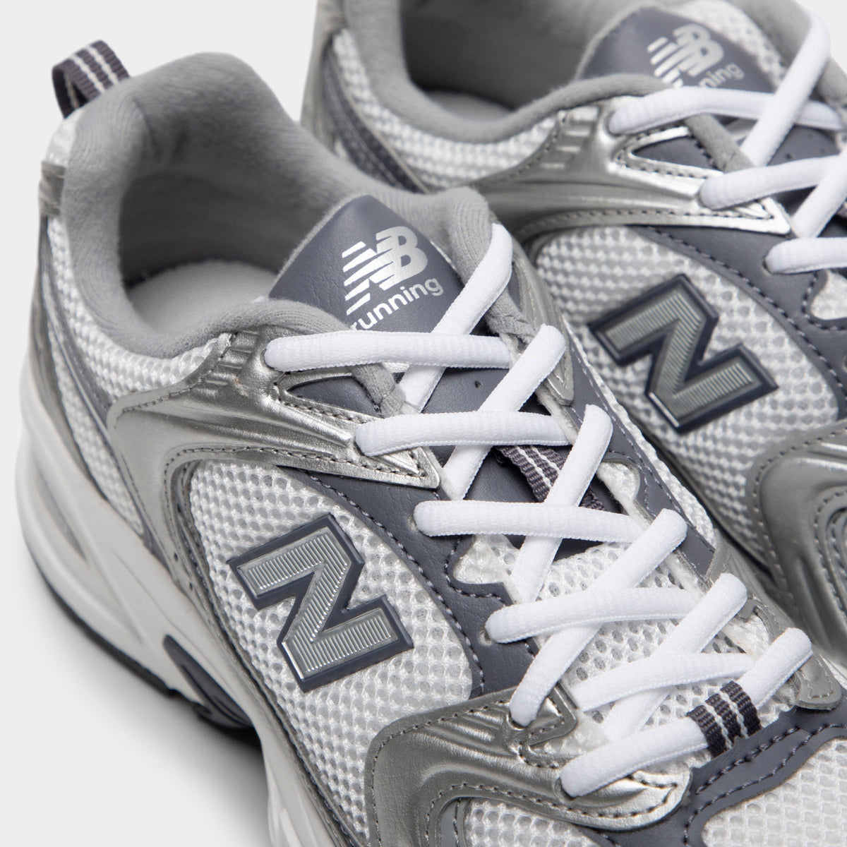 New Balance 530 Sneakers - Silver Metallic - Product view 3