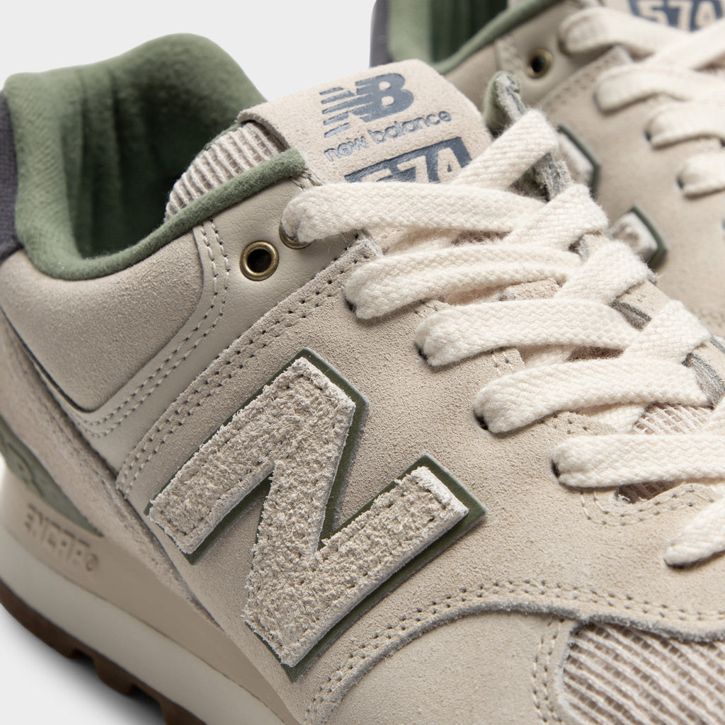 New Balance 574 Sneakers - Timberwolf / Dark Olivine - Product view 3