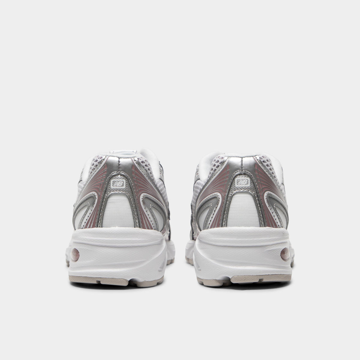 New Balance 740 Sneakers - Silver Metallic / Raincloud - Pebble - Product view 4