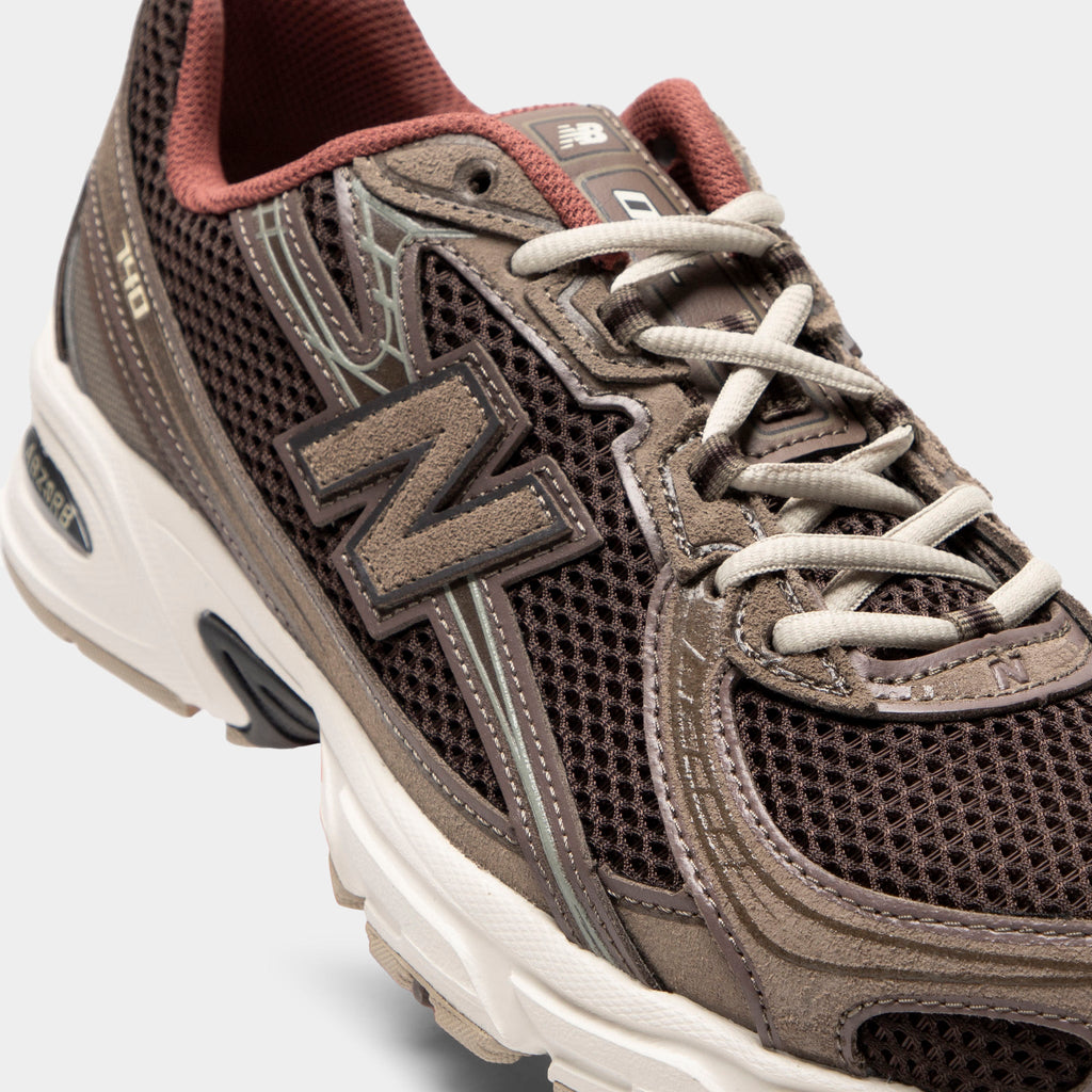 New Balance 740 Sneakers - Cortado / Thunder Brown - Product view 3
