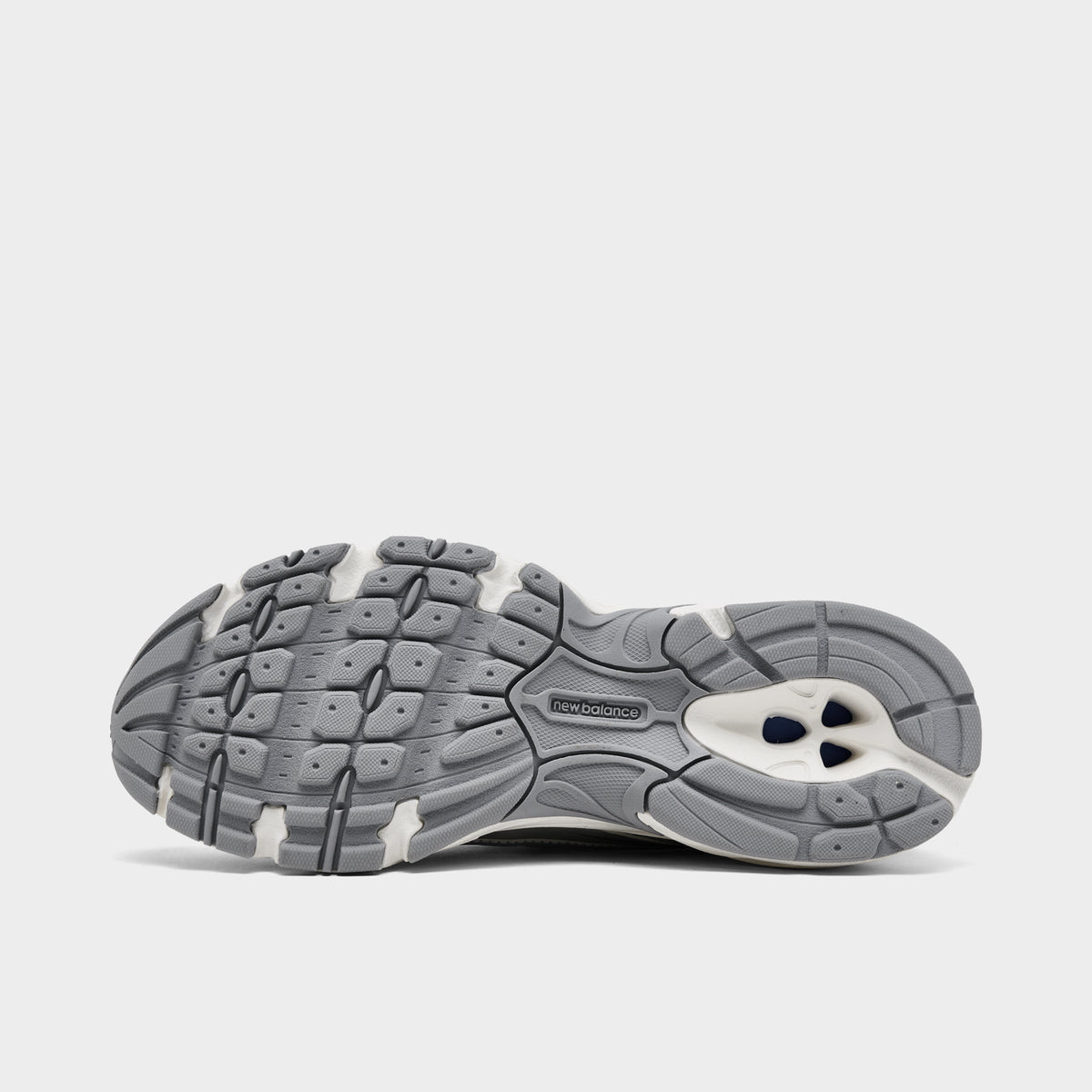 New Balance 740 Sneakers - Linen / Timberwolf - Product view 6