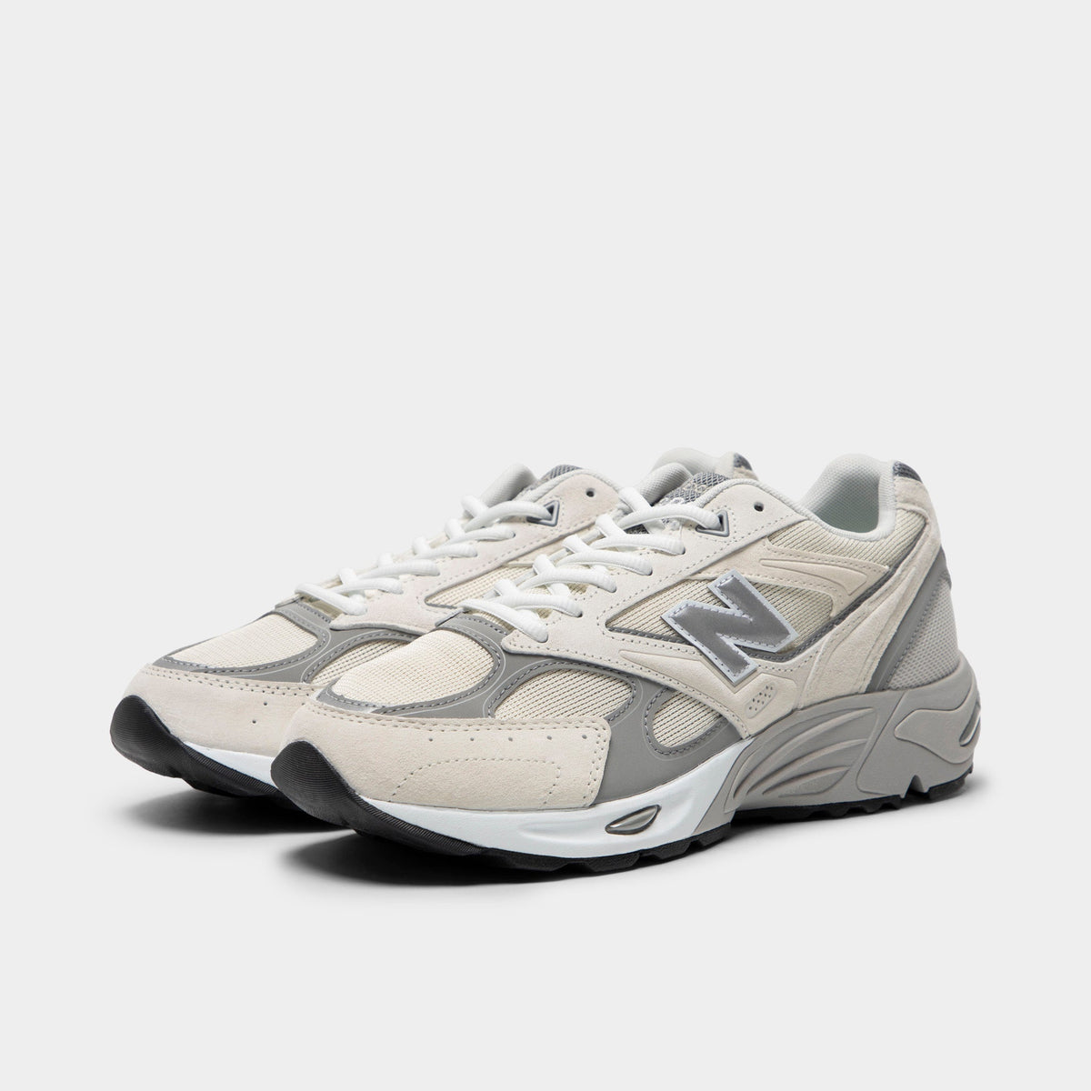 New Balance 880 Sneakers - Sea Salt / Slate Grey - Product view 2