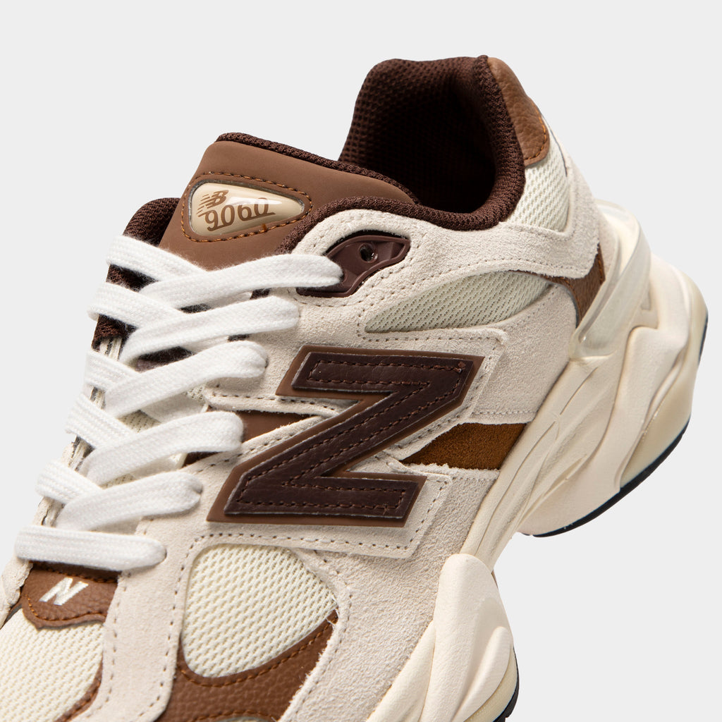 New Balance 9060 Sneakers - Breakfast Tea / Angora - Product view 3
