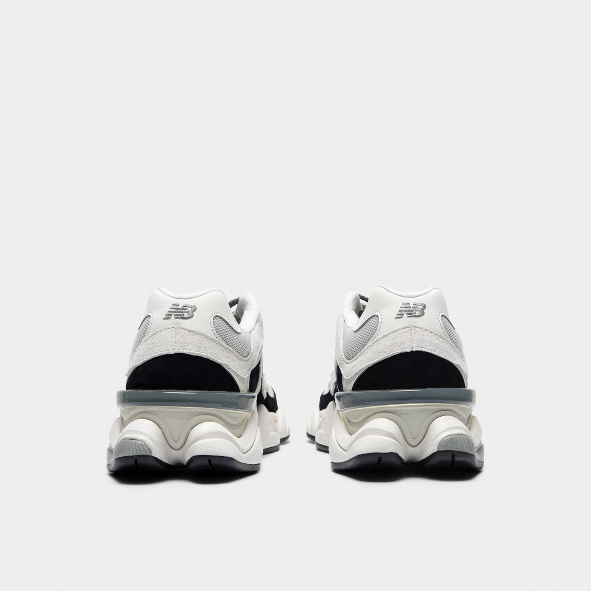 New Balance 9060 Sneakers - Black / Reflection - Product view 4