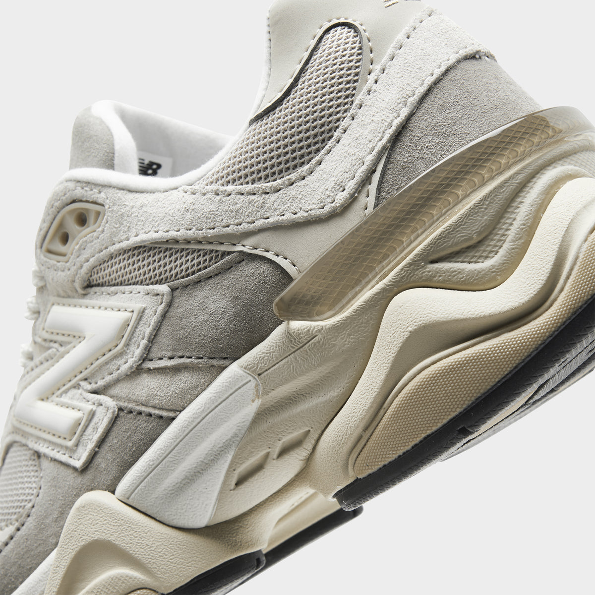 New Balance 9060 Sneakers - Linen / Timberwolf - Product view 3