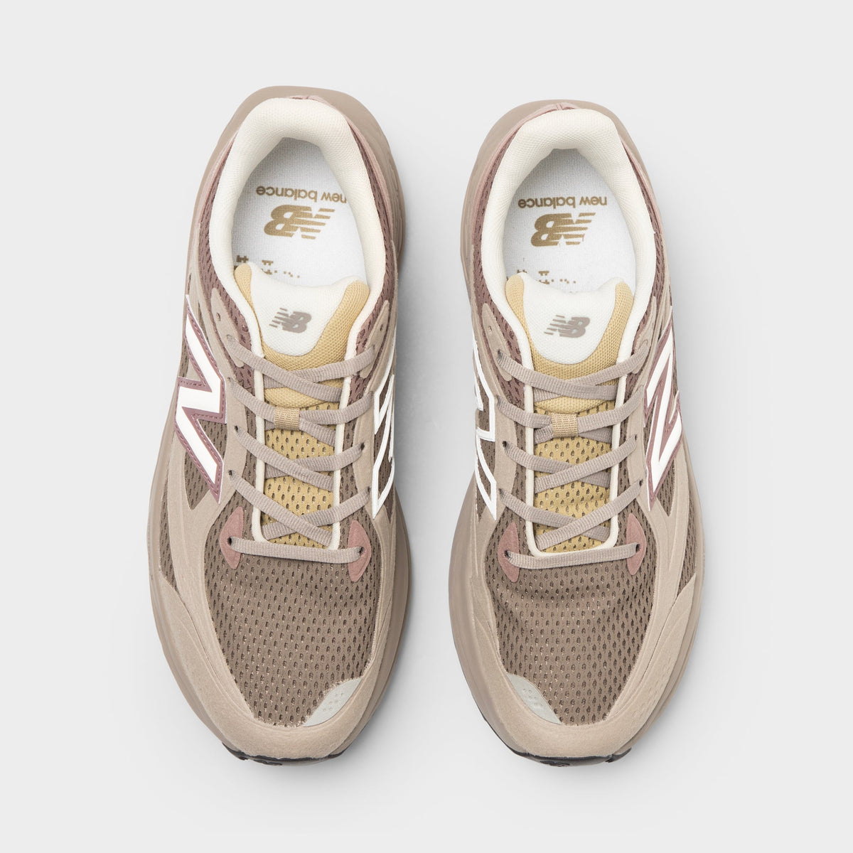 New Balance FF Trainer Arid Stone / Earth Shadow Sneakers - Product view 5