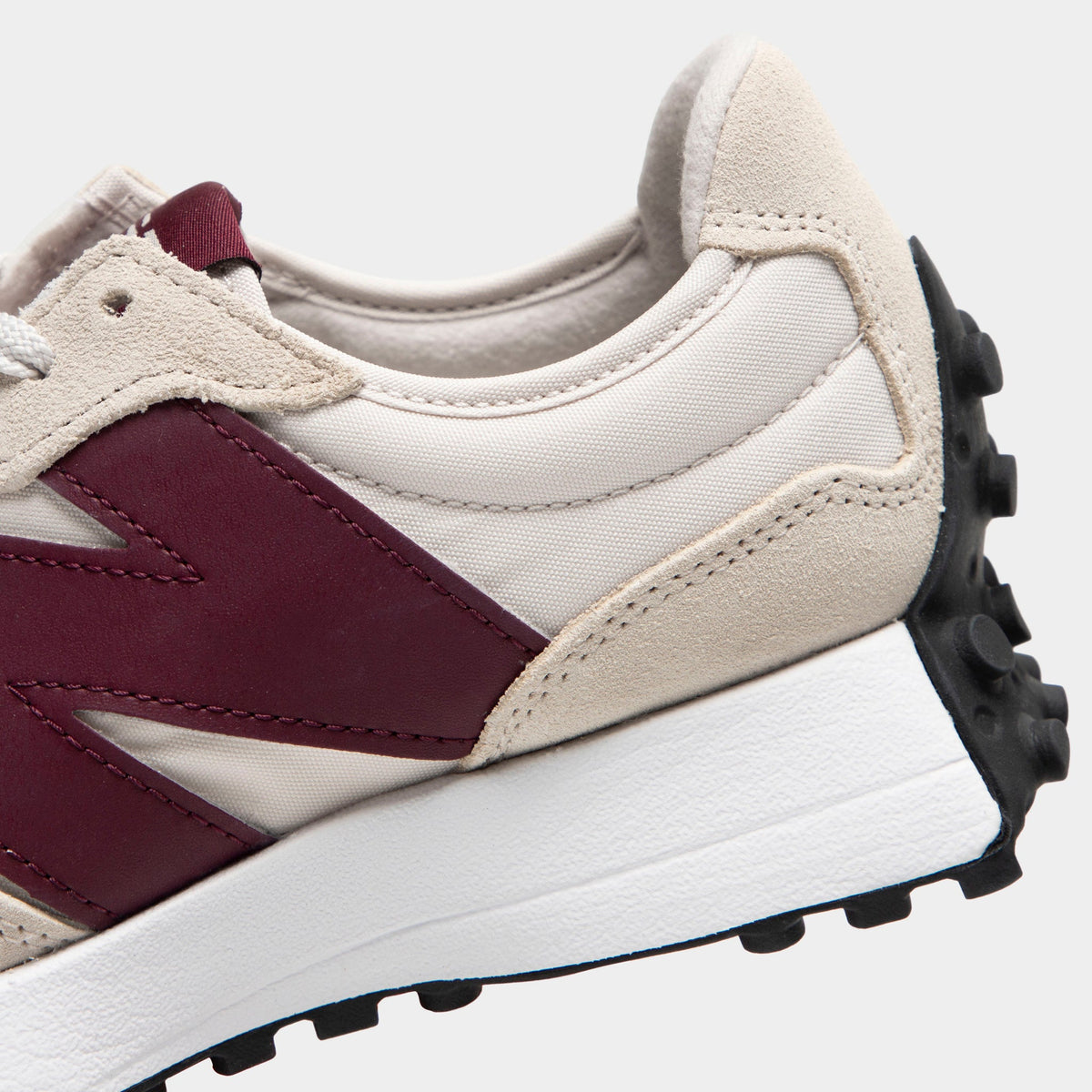 New Balance Women's 327 Sneakers - Angora / Mulled Wine - Product view 3