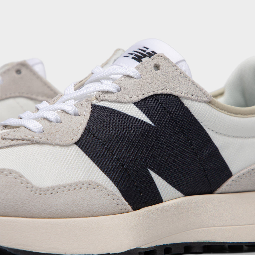 New Balance Women's 327 Sneakers - Sea Salt / Black - Product view 3
